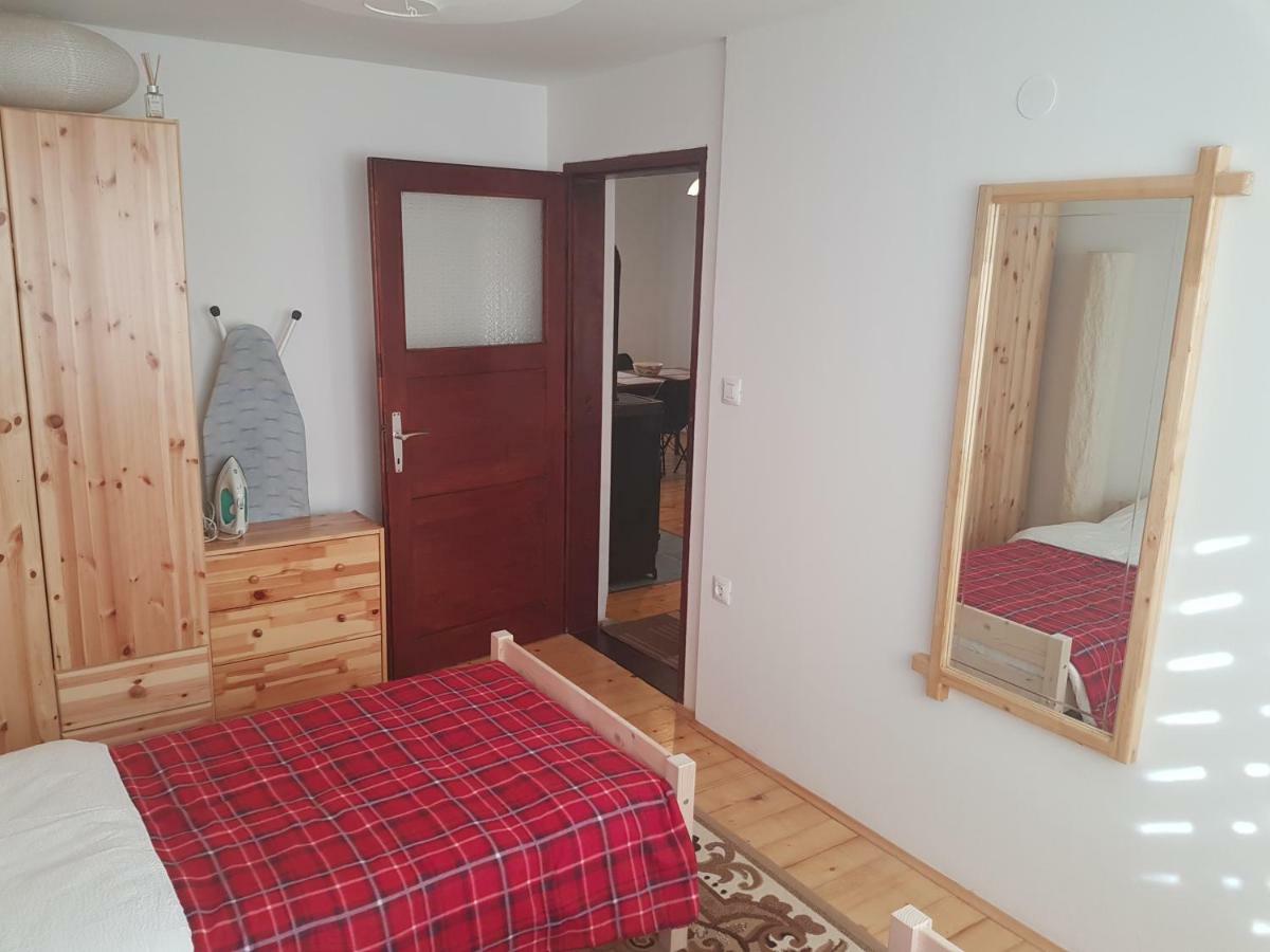 Apartmani Andrej Udbina 외부 사진