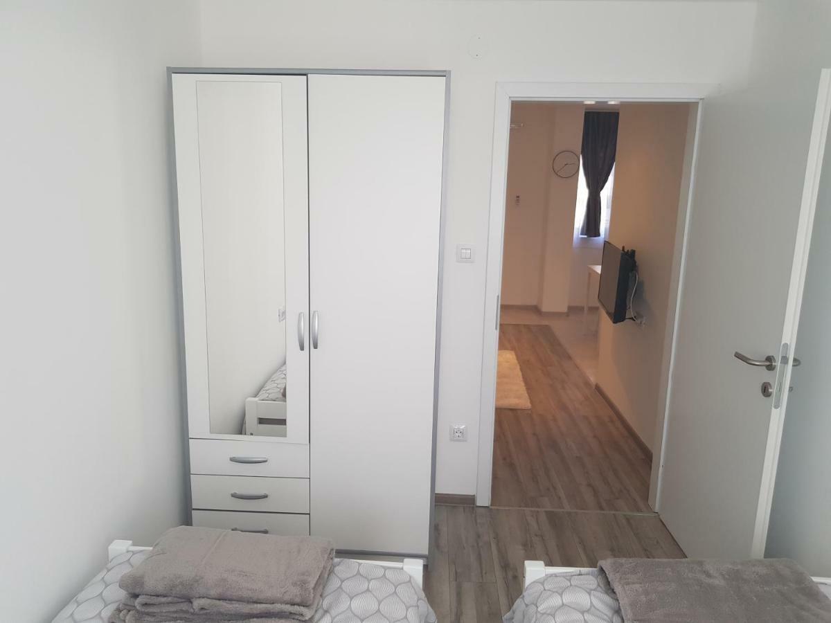 Apartmani Andrej Udbina 외부 사진