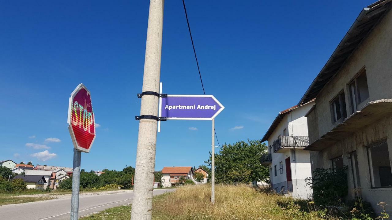 Apartmani Andrej Udbina 외부 사진